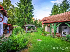 Prodej vícegeneračního domu, Lobeč, 340 m2