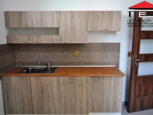 Pronájem kanceláře, Ostrava, Nivnická, 159 m2