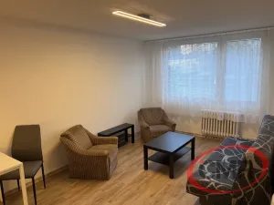 Pronájem bytu 2+kk, Praha, Boloňská, 43 m2