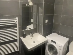 Pronájem bytu 1+kk, Praha - Vršovice, Kubánské náměstí, 25 m2