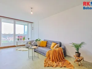 Pronájem bytu 3+1, Praha - Kobylisy, Šiškova, 68 m2