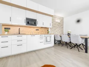 Pronájem bytu 2+kk, České Budějovice - České Budějovice 2, Krčínova, 71 m2