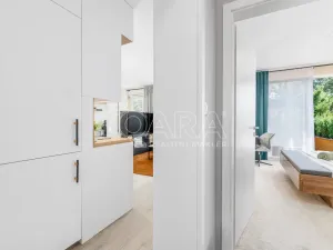 Pronájem bytu 2+kk, České Budějovice - České Budějovice 2, Krčínova, 71 m2