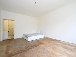 Pronájem bytu 1+kk, Praha - Vršovice, Ruská, 32 m2