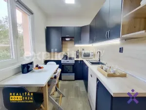 Prodej bytu 2+1, Uherský Brod, Hlavní, 51 m2