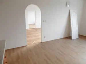 Pronájem bytu 2+1, Praha - Nusle, Lomnického, 81 m2