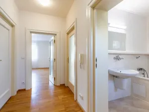 Prodej vily, Praha - Modřany, Rozvodova, 326 m2