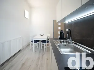 Pronájem bytu 2+kk, Karlovy Vary, Jabloňová, 45 m2