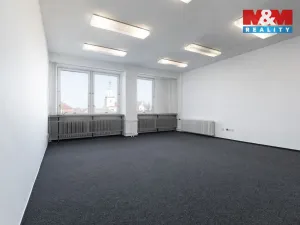 Prodej obchodního prostoru, Bruntál, nám. Míru, 720 m2