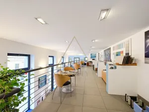 Pronájem obchodního prostoru, Praha - Vršovice, Černomořská, 364 m2