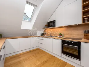 Prodej bytu 2+kk, Praha - Michle, Michelská, 99 m2