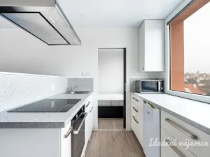 Pronájem bytu 2+kk, Praha - Modřany, Lysinská, 32 m2