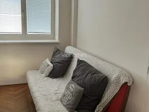 Pronájem bytu 2+kk, Praha - Vršovice, Vršovická, 50 m2