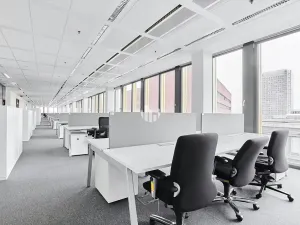 Pronájem kanceláře, Praha - Nusle, Pikrtova, 351 m2