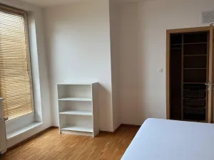 Pronájem bytu 2+kk, Praha - Dolní Měcholupy, Kryšpínova, 65 m2