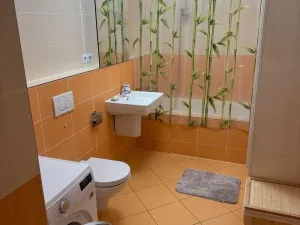 Pronájem bytu 2+kk, Praha - Dolní Měcholupy, Kryšpínova, 65 m2