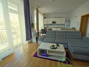 Pronájem bytu 2+kk, Žulová, Josefské náměstí, 70 m2