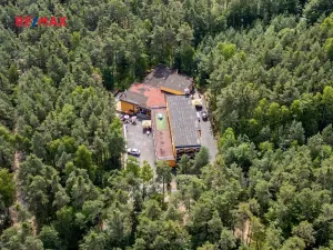 Prodej ubytování, Doksy, Pod Borným, 1700 m2