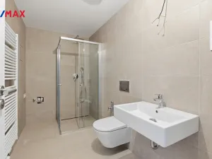 Prodej bytu 1+kk, Kladno - Dubí, Ke křížku, 31 m2