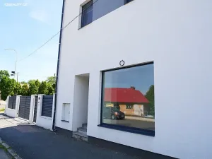 Pronájem obchodního prostoru, Kostelec nad Černými lesy, Pražská, 42 m2
