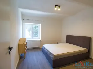 Pronájem bytu 3+kk, Radonice, Ligasova, 71 m2