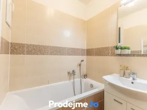 Pronájem bytu 2+1, Praha - Smíchov, Bieblova, 58 m2