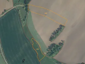 Prodej pozemku, Kundratice, 18586 m2