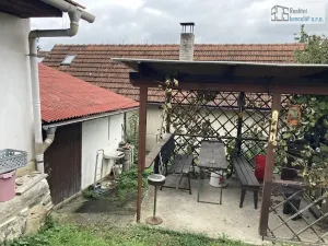 Prodej rodinného domu, Kožušice, 127 m2