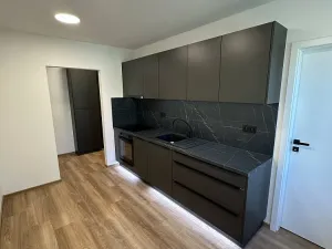 Pronájem bytu 2+1, Uherské Hradiště, Tř. Maršála Malinovského, 64 m2