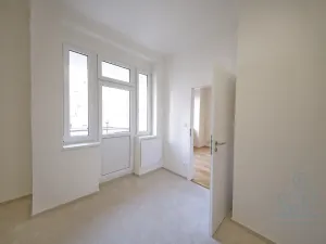 Pronájem bytu 2+kk, Praha - Vršovice, Oblouková, 54 m2