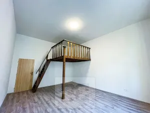 Pronájem bytu 2+1, Karlovy Vary, 55 m2