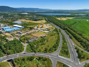 Prodej komerčního pozemku, Jirkov, Studentská, 10103 m2