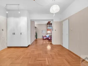 Prodej bytu 3+1, Hradec Králové, Velké náměstí, 98 m2