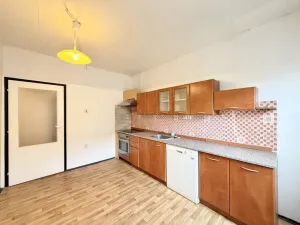 Pronájem bytu 3+1, Liberec - Liberec VI-Rochlice, Pazderkova, 74 m2