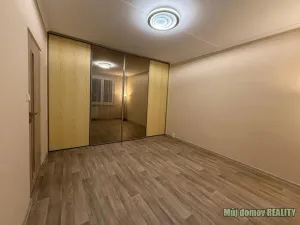 Pronájem bytu 2+kk, Praha - Zličín, Nedašovská, 40 m2