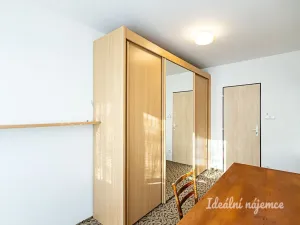 Pronájem bytu 3+1, Praha - Troja, Krosenská, 69 m2