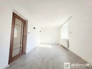 Pronájem bytu 4+1, Neratovice, Nerudova, 110 m2