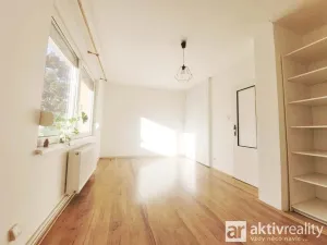 Pronájem bytu 4+1, Neratovice, Nerudova, 110 m2