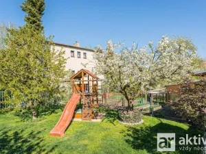 Pronájem bytu 4+1, Neratovice, Nerudova, 110 m2