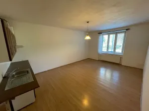 Pronájem bytu 1+kk, Aš, Chebská, 37 m2