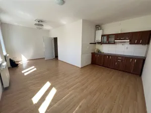 Pronájem bytu 1+kk, Aš, Chebská, 31 m2