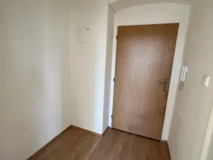 Pronájem bytu 1+kk, Aš, Chebská, 31 m2