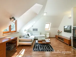 Pronájem bytu 4+kk, Praha - Michle, Magistrů, 128 m2