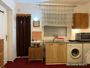 Pronájem bytu 1+kk, Praha - Dolní Chabry, Prunéřovská, 20 m2