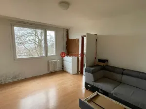 Pronájem bytu 1+1, Krupka - Maršov, Karla Čapka, 35 m2