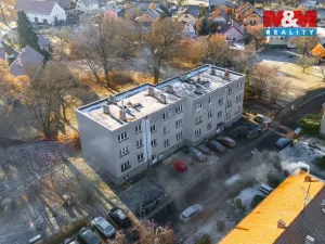 Pronájem bytu 2+1, Petrovice, 58 m2