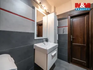 Prodej bytu 3+1, Třinec - Lyžbice, Beskydská, 83 m2