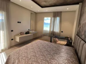 Prodej bytu 4+kk, Vlora, 204 m2