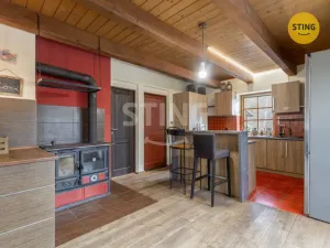 Prodej rodinného domu, Bystřice, 294 m2