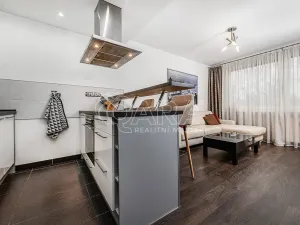 Prodej bytu 2+kk, Praha - Modřany, Daškova, 41 m2